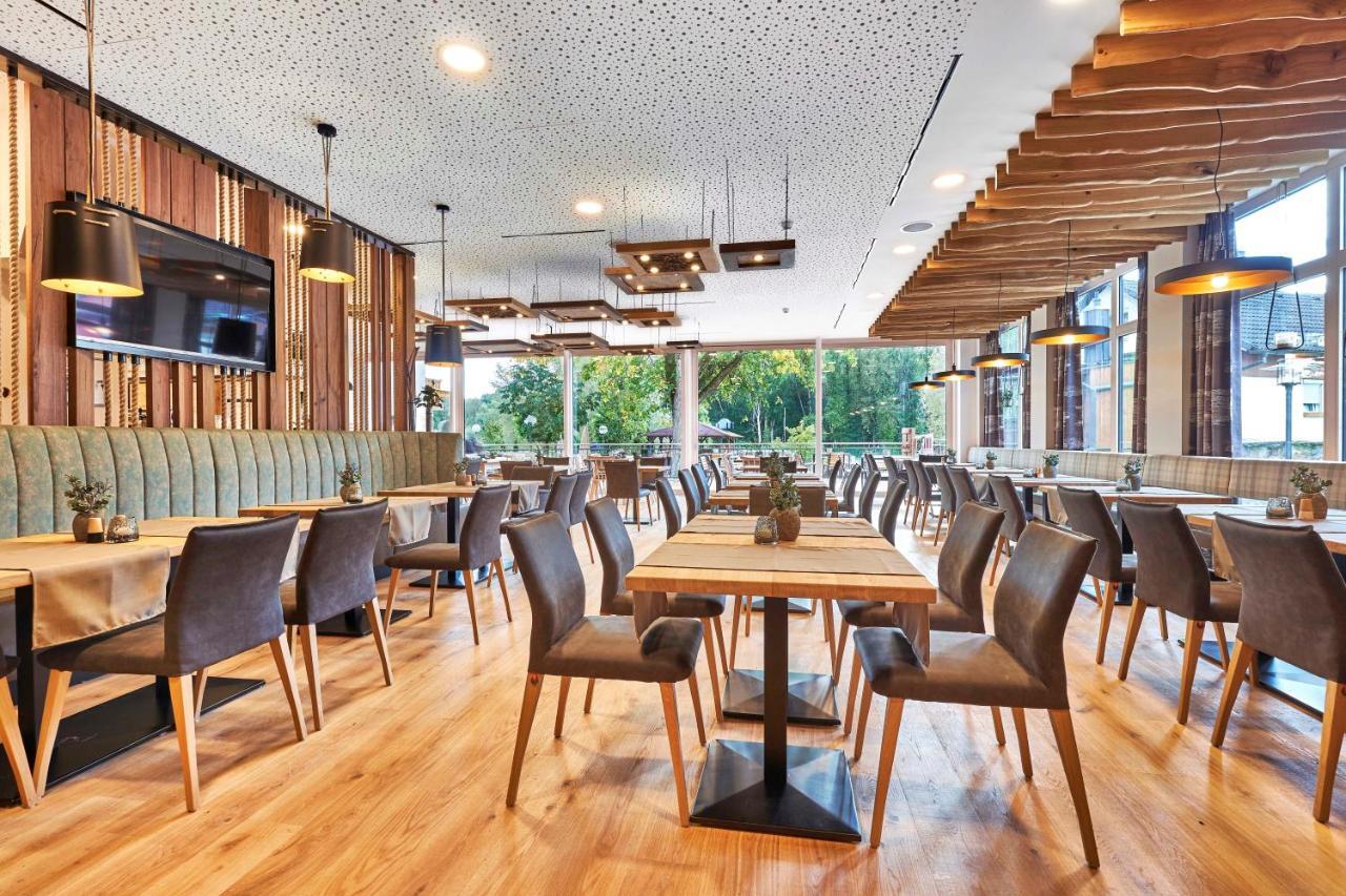 Landgasthof Moser & Restaurant Bootshaus Windorf  Extérieur photo